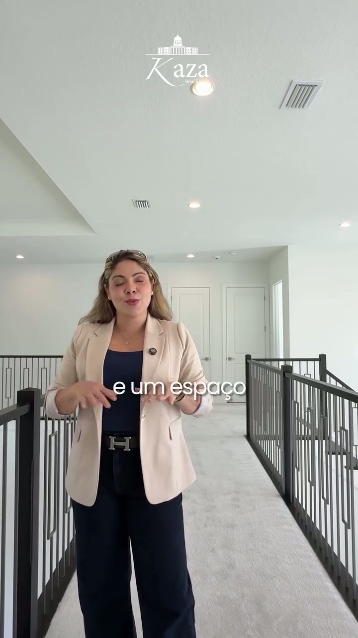 Rilma Moraes apresentando uma residência na Flórida